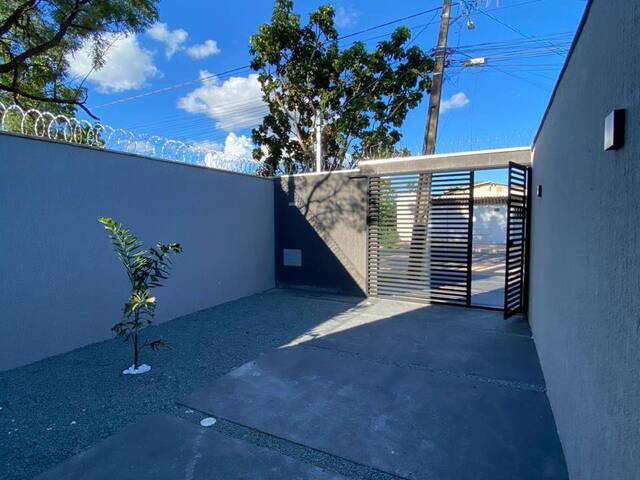 #1 - Casa para Venda em Luziânia - GO
