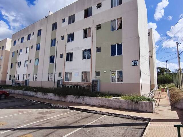 #4 - Apartamento para Venda em Luziânia - GO